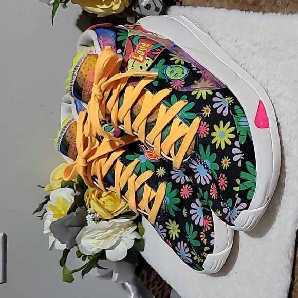 🌼🙂🌸Nike KD No.7 limited edition sneakers size 8 - Picture 3 of 9